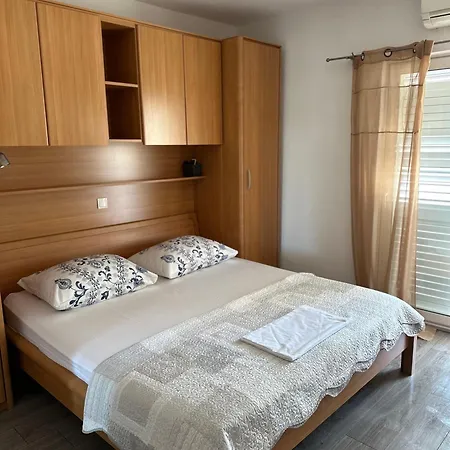 Lavandera * Makarska